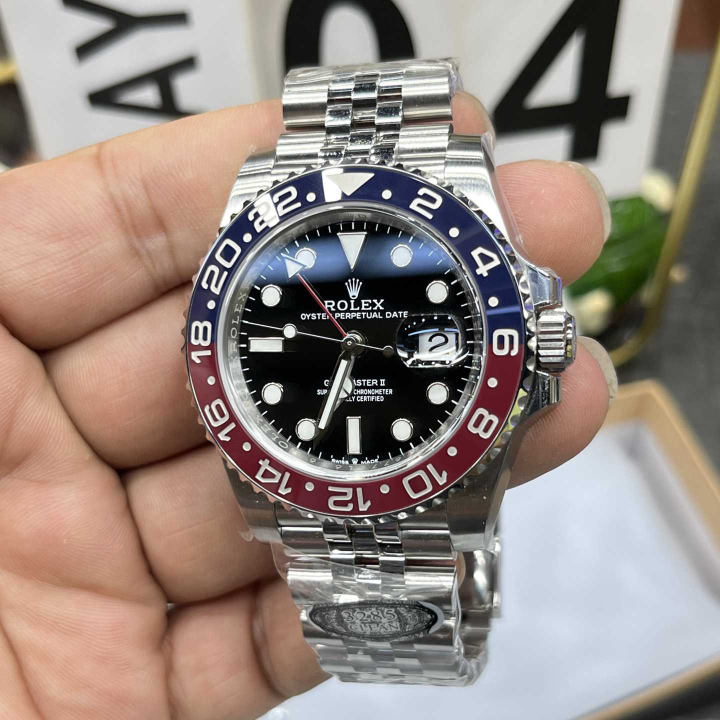 Rolex Oyster Perpetual Watch      40mm - DesignerGu