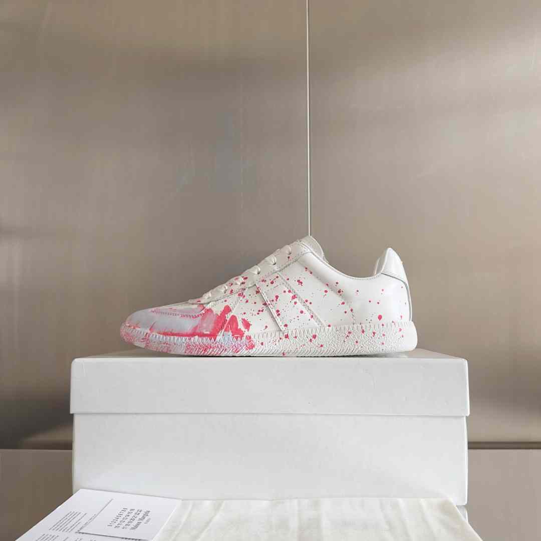 Maison Margiela Replica 'Paint Splatter - White Red' - DesignerGu