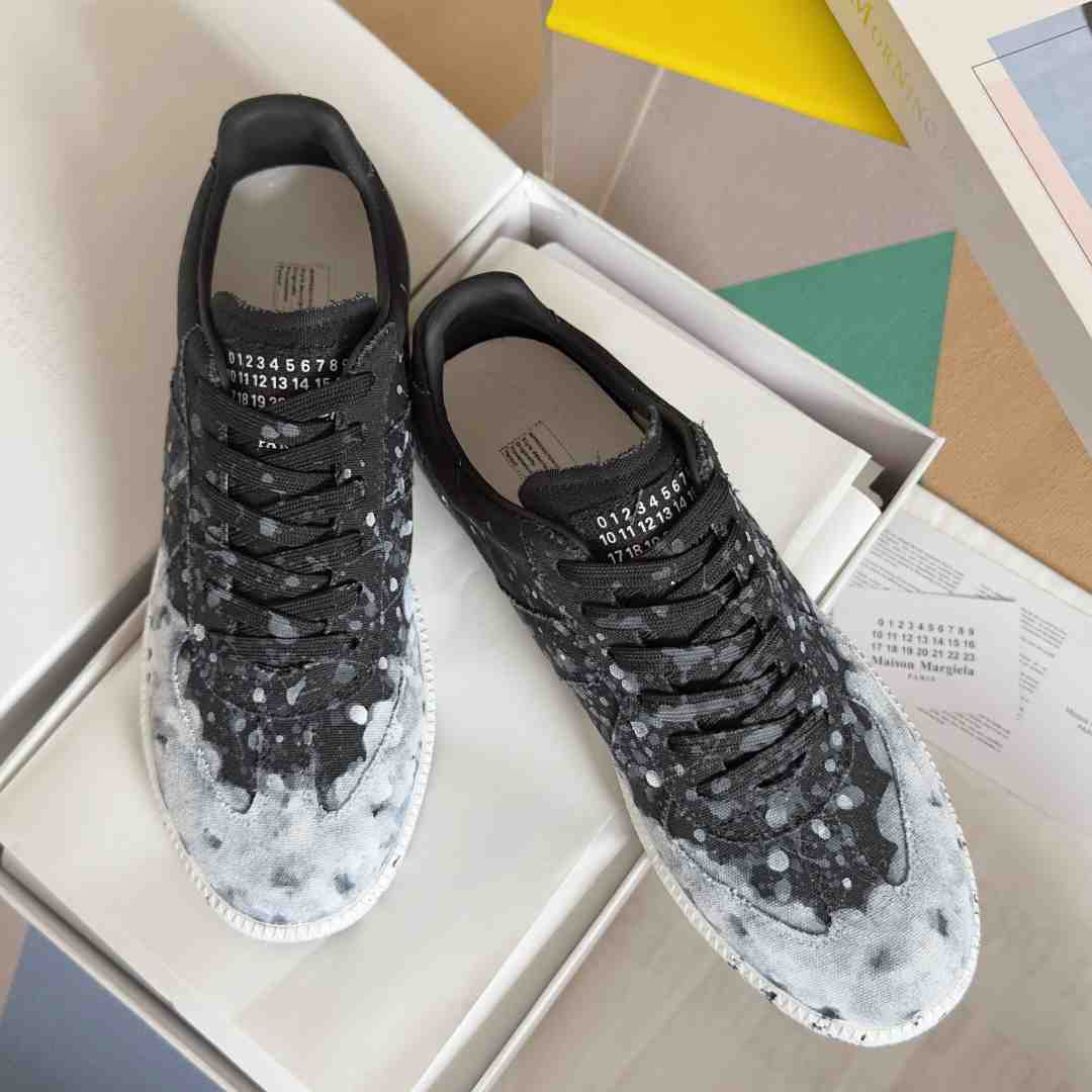 Maison Margiela Replica 'Paint Splatter - Black' - DesignerGu