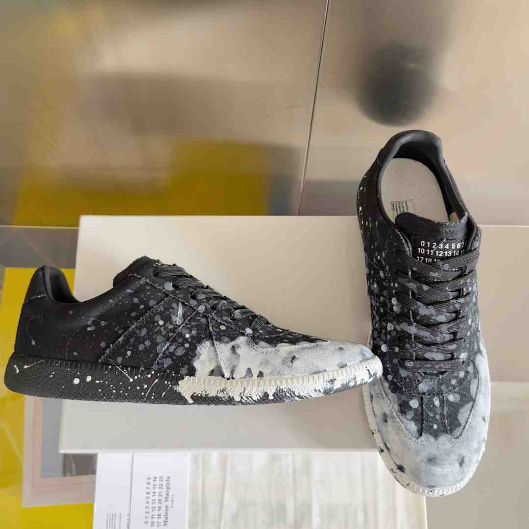 Maison Margiela Replica 'Paint Splatter - Black' - DesignerGu