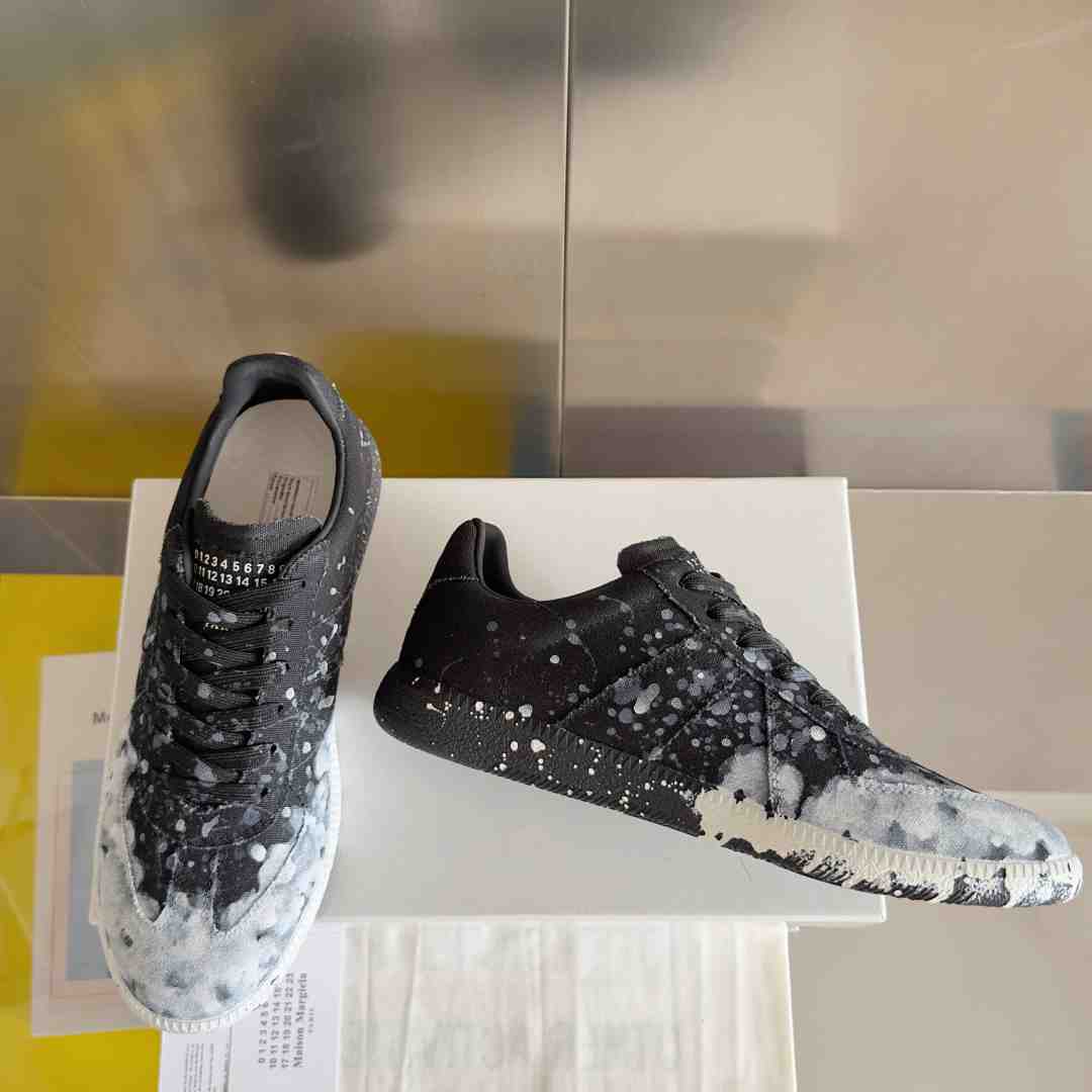 Maison Margiela Replica 'Paint Splatter - Black' - DesignerGu