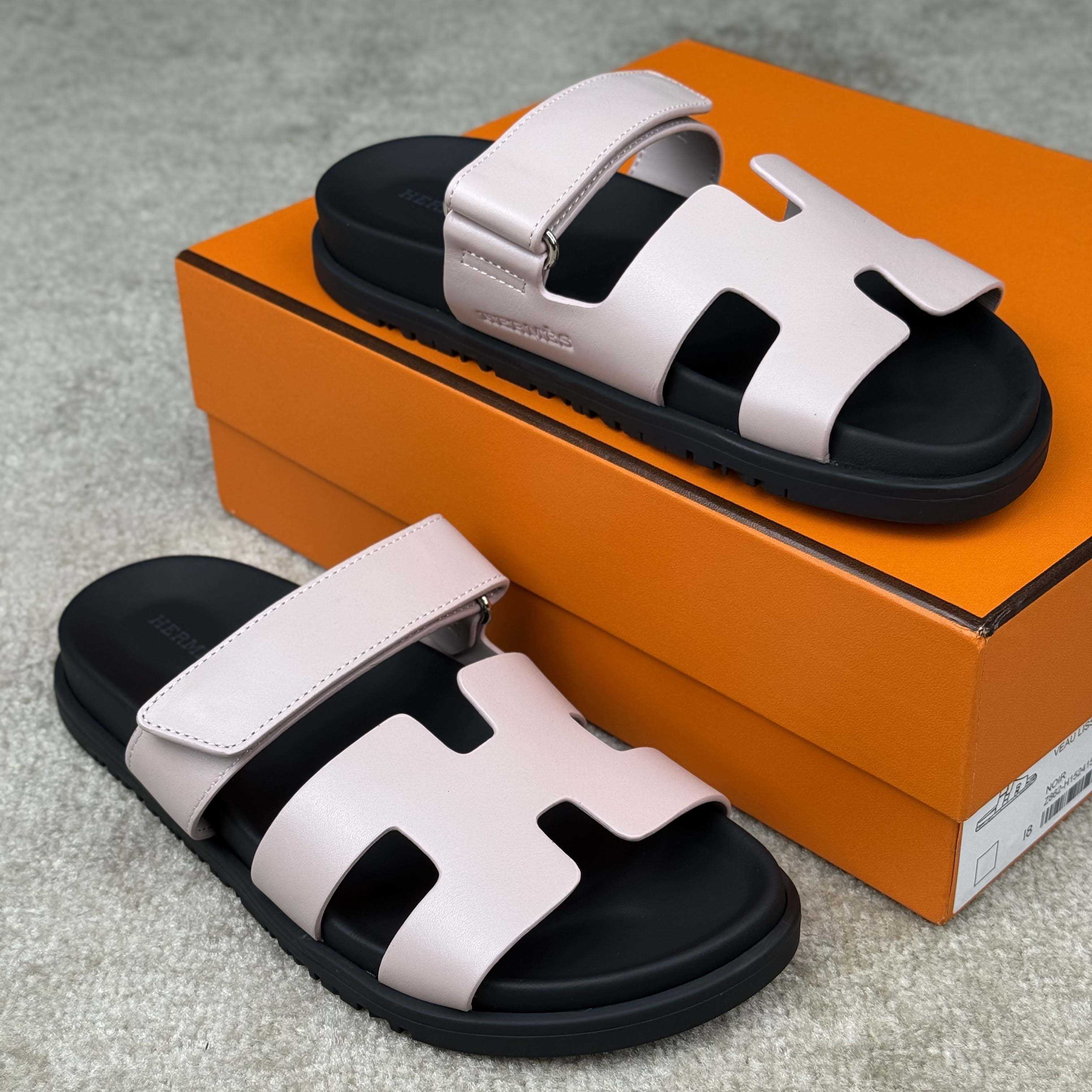 Hermes Chypre Sandal - DesignerGu