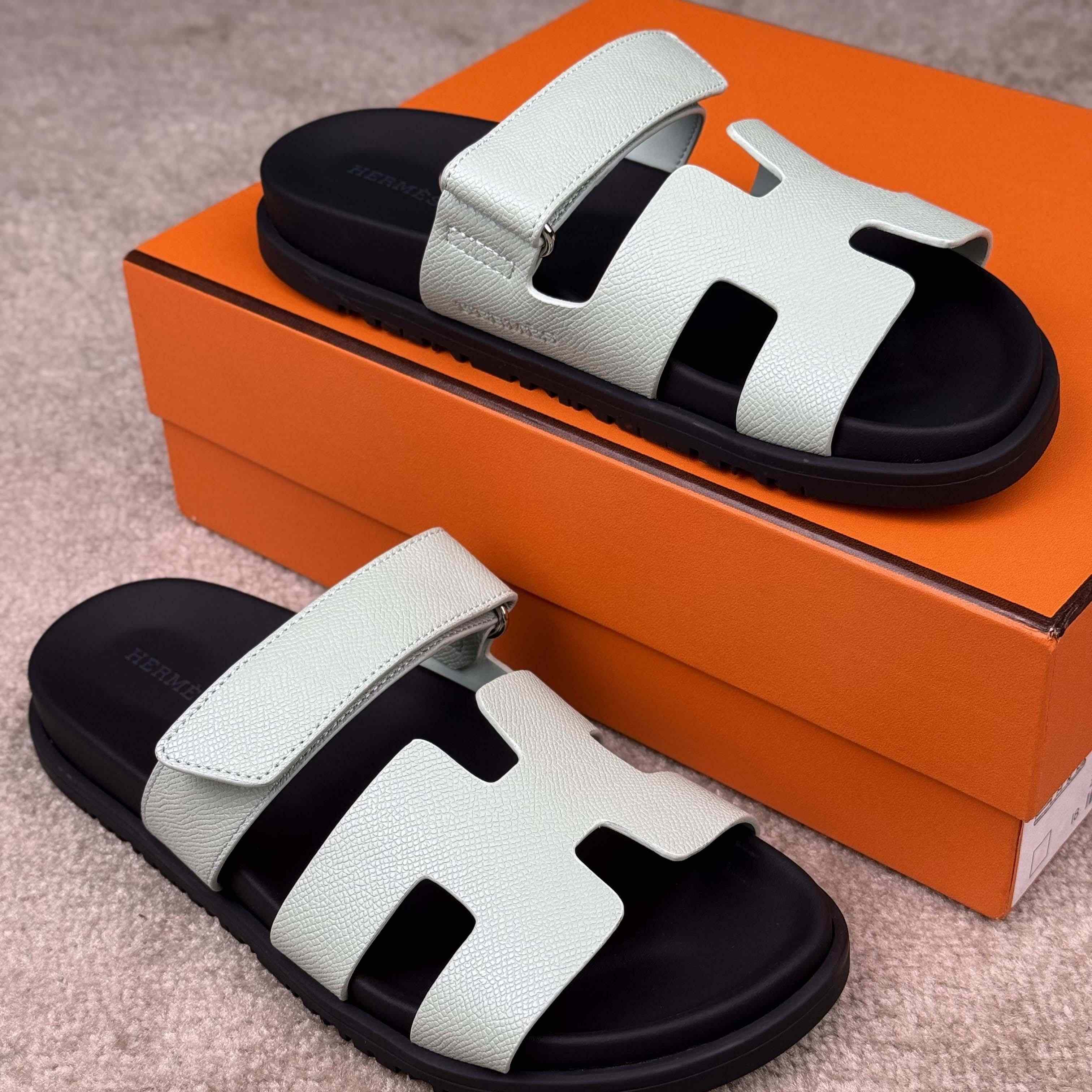 Hermes Chypre Sandal - DesignerGu