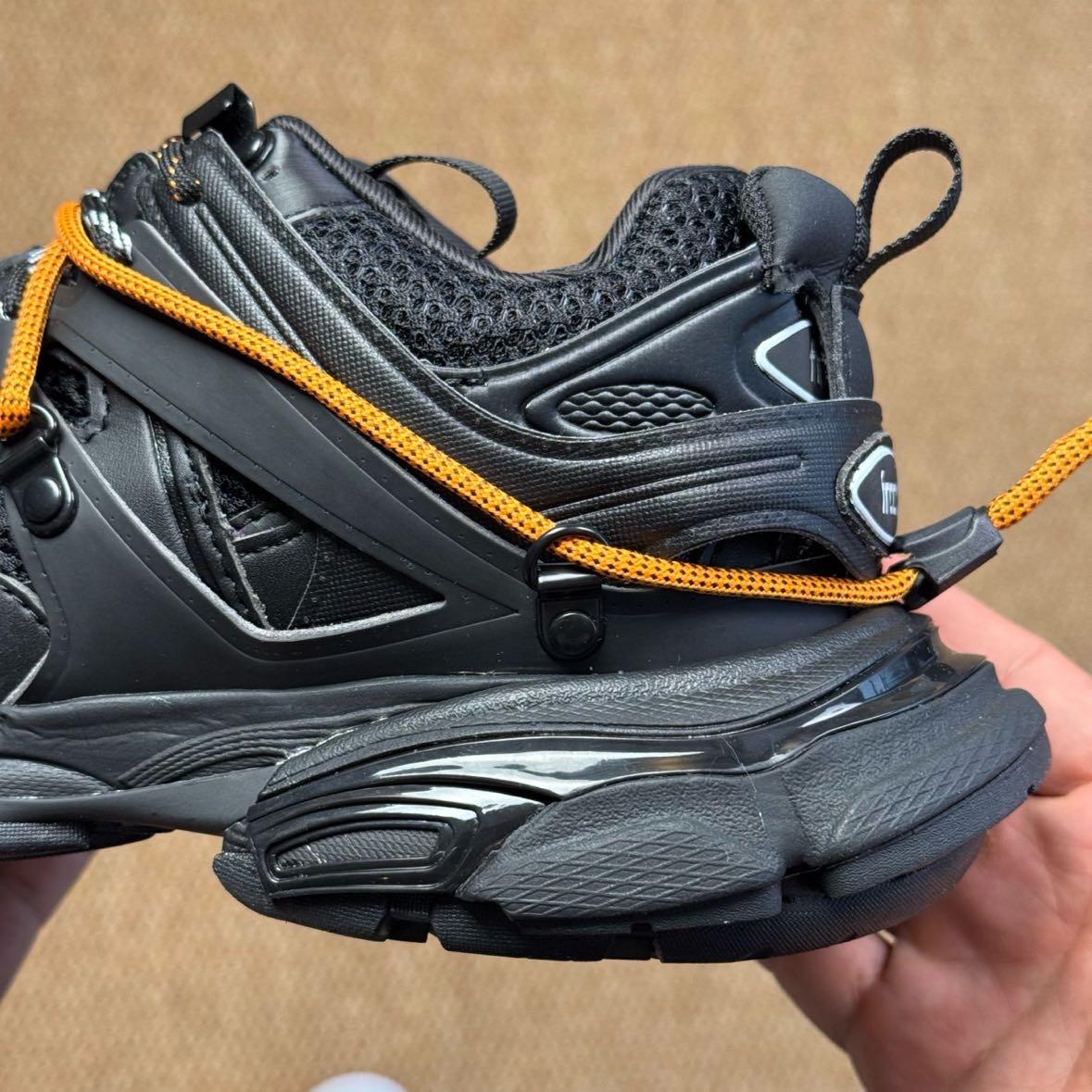 Balenciaga Track Trail Laces Sneaker In Black - DesignerGu