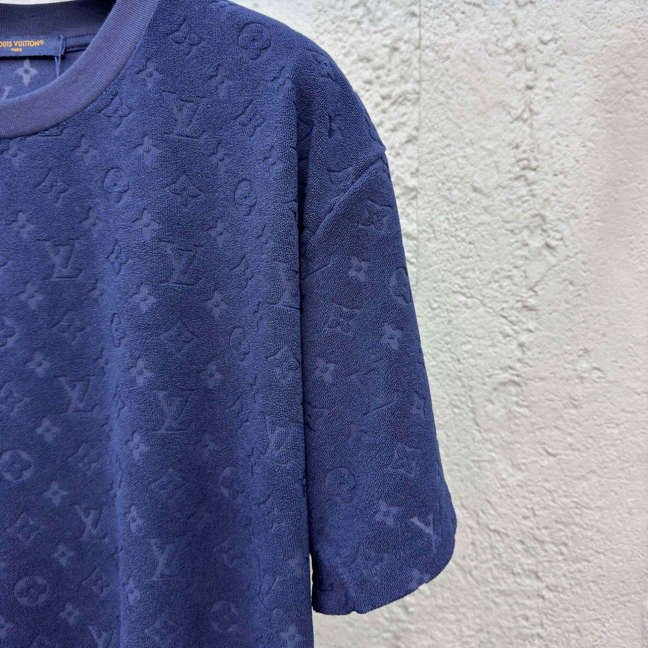 Louis Vuitton Monogram French Terry T-Shirt   1AHWBC - DesignerGu