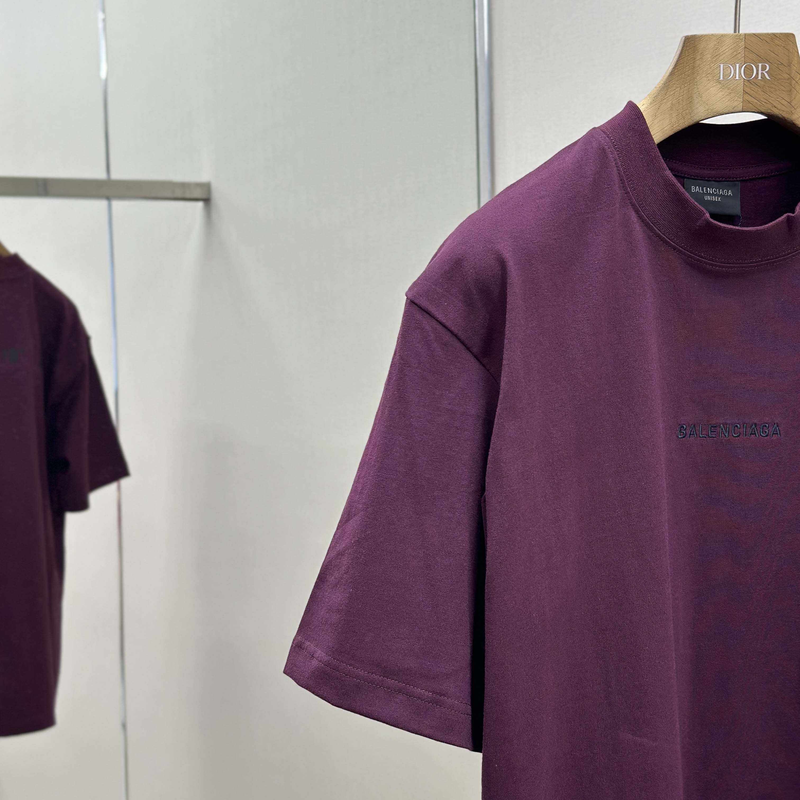 Balenciaga Unisex Medium-fit T-shirt In Vintage-jersey - DesignerGu