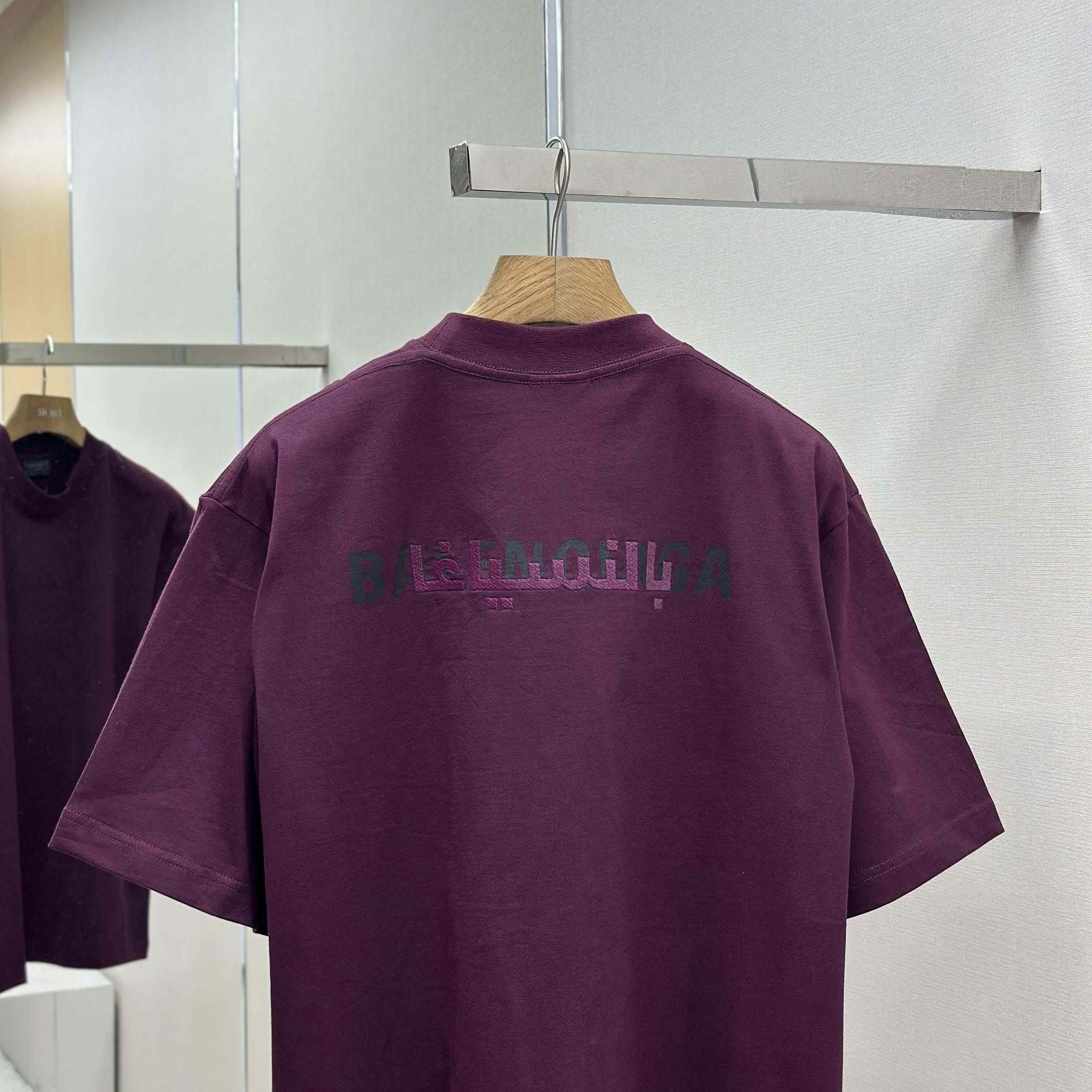 Balenciaga Unisex Medium-fit T-shirt In Vintage-jersey - DesignerGu