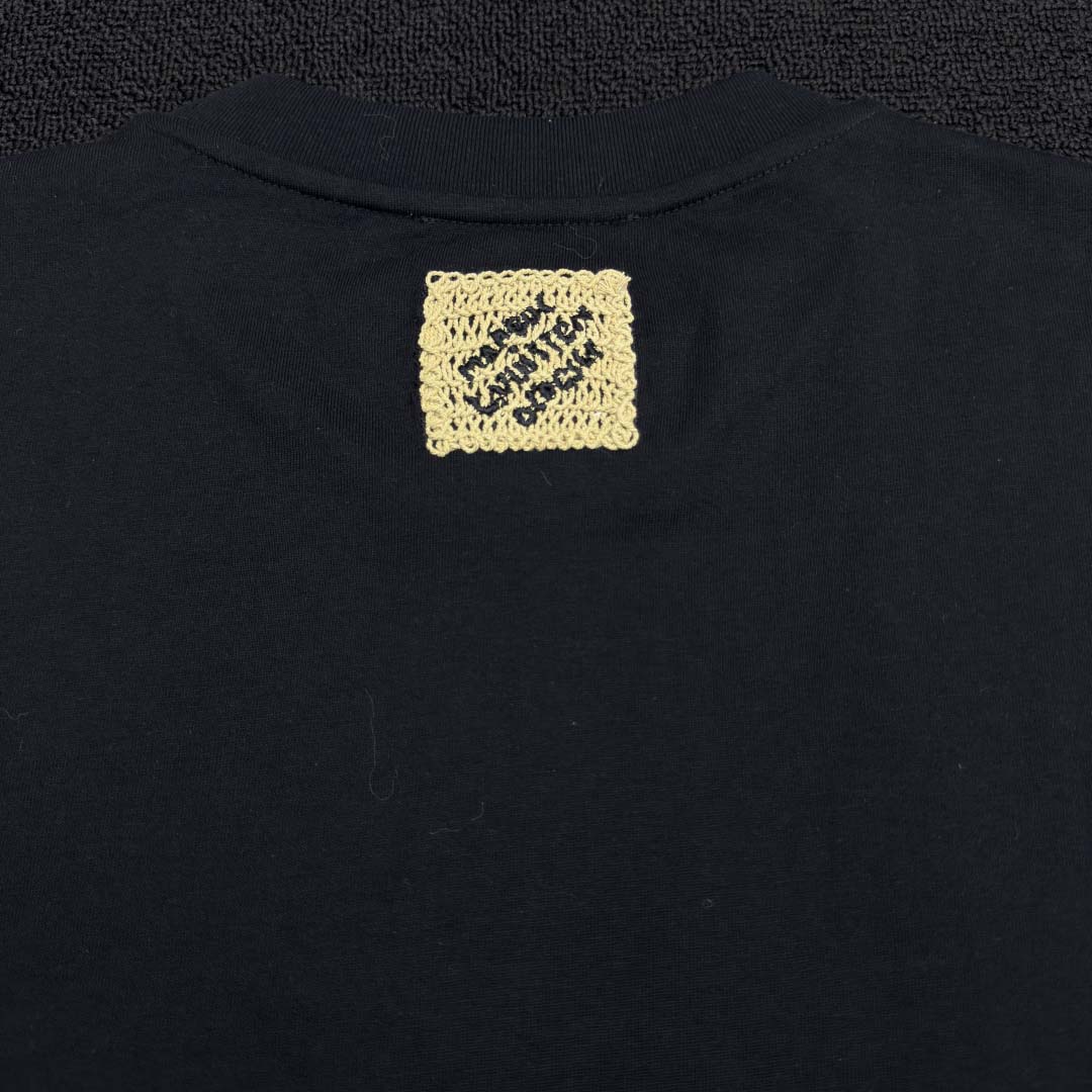 Louis Vuitton Embroidered Signature T-Shirt   1AHW92 - DesignerGu