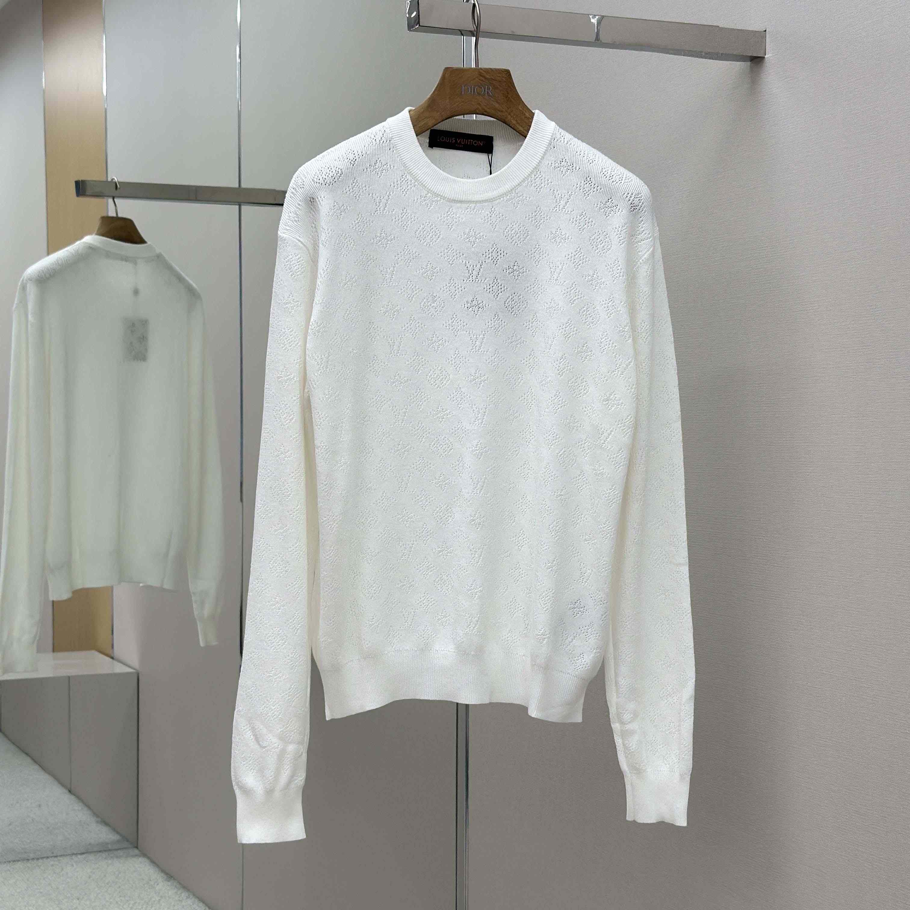 Louis Vuitton Monogram Pointelle Cotton Pullover   1AGJHC - DesignerGu