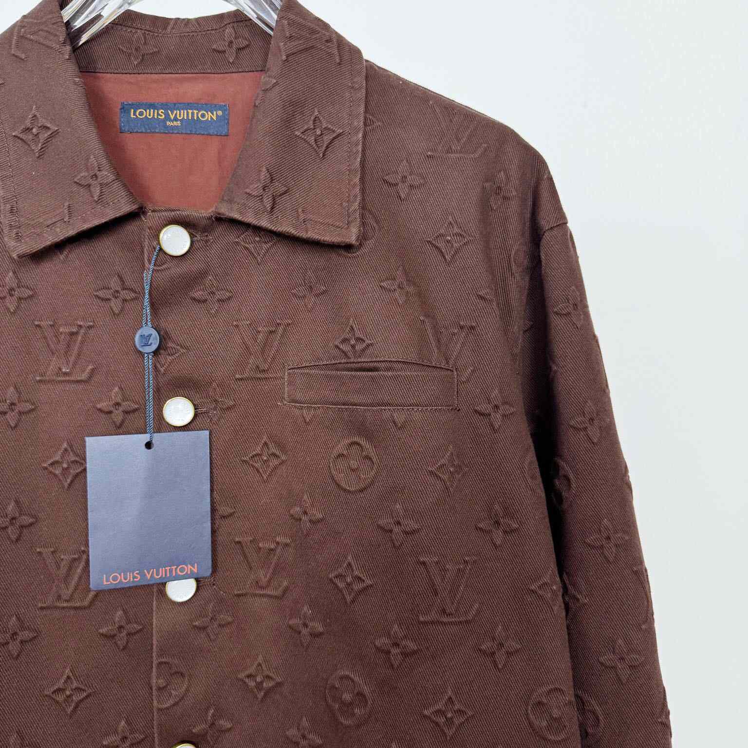 Louis Vuitton Monogram Embossed Overshirt   1AHBF1 - DesignerGu