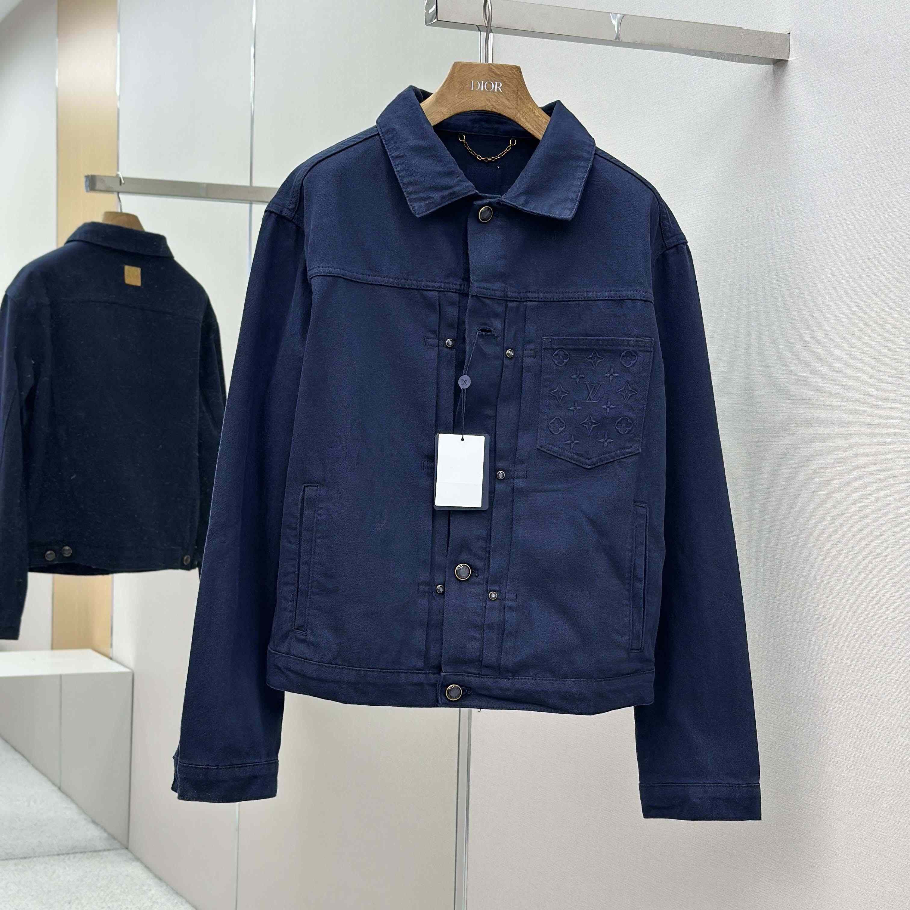 Louis Vuitton Garment-Dyed Denim Type II Trucker Jacket   1AHUY5 - DesignerGu