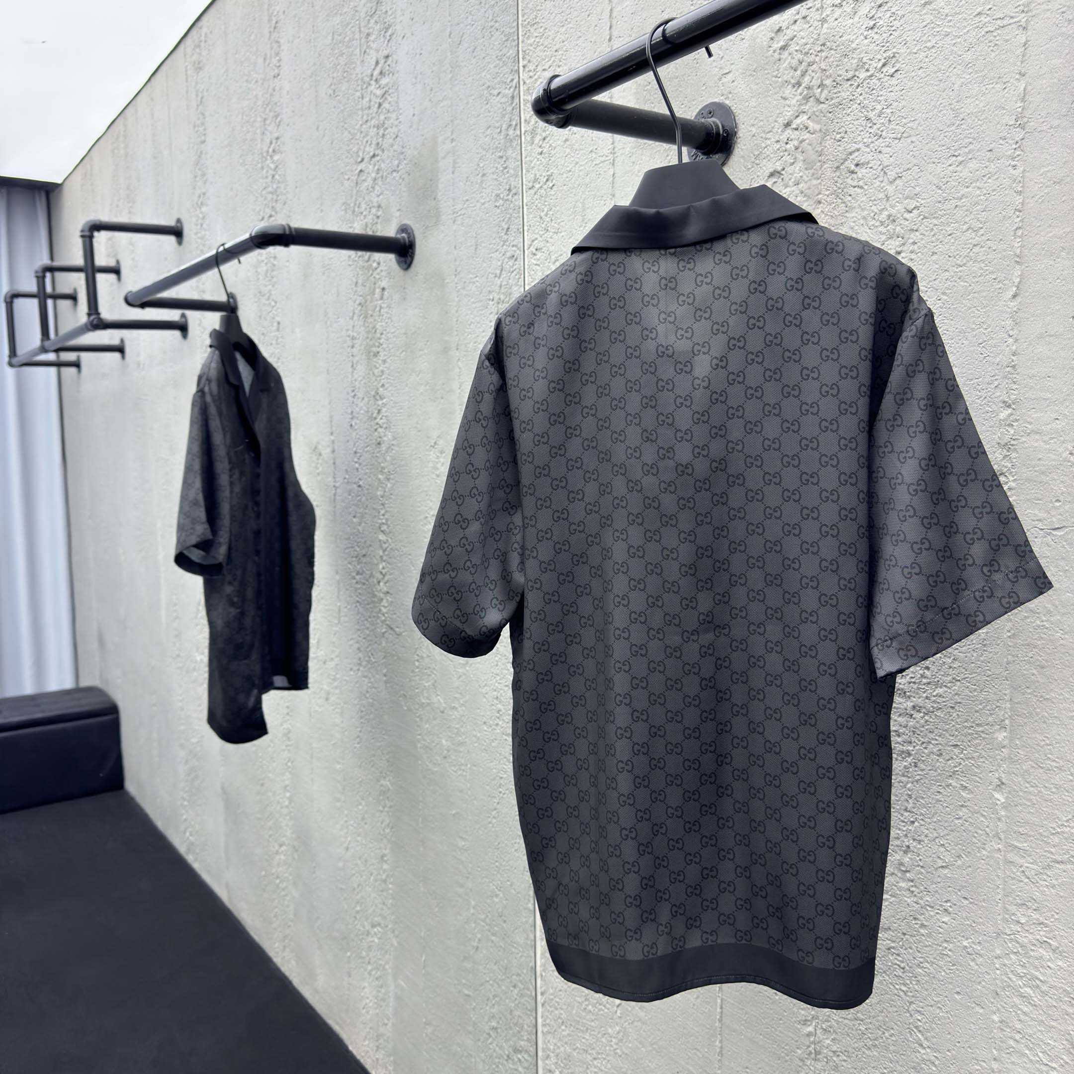 Gucci Printed Silk Twill Bowling Shirt - DesignerGu